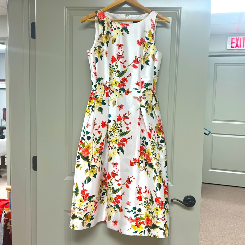 Tahari Arthur Levine silk dress